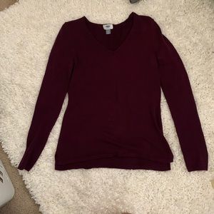 Old navy sweater